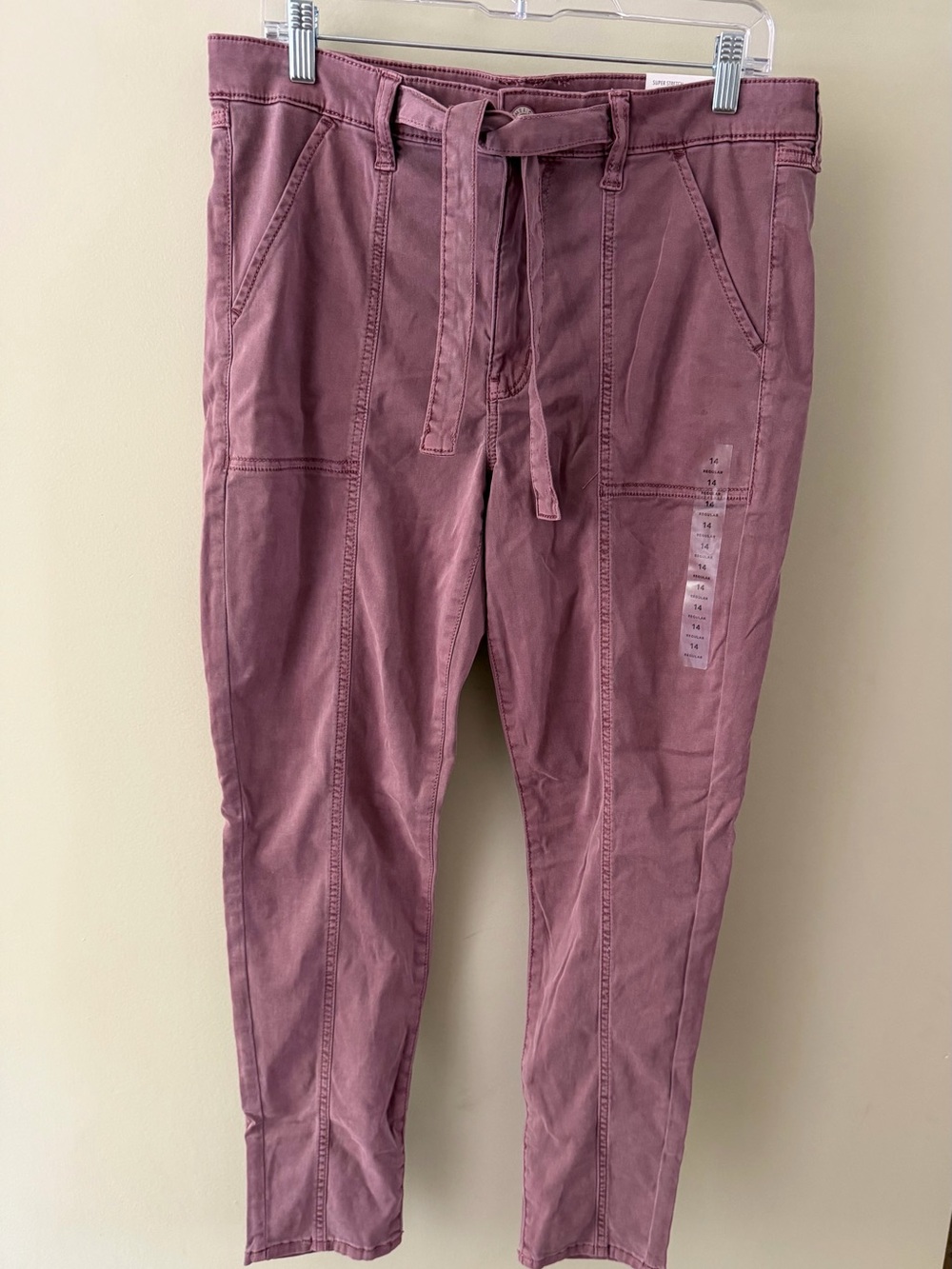 American Eagle High Rise Jegging Mauve - Super Stretch - 14 - 32W - NWT